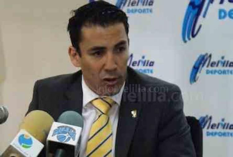 Gonzalo García quiere a toda costa una victoria sobre los tinerfeños