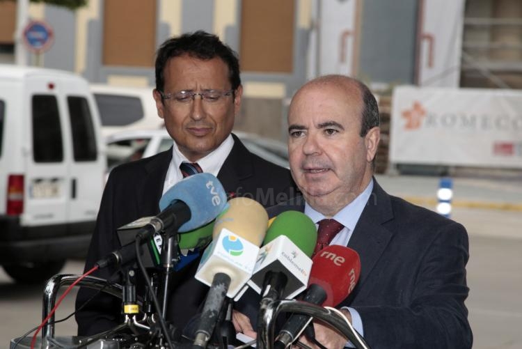 Zarrías: La recuperación comienza a producirse pero hay que apuntalarla