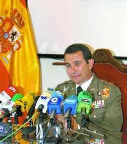 El teniente general Muro Benayas prologa el libro sobre arquitectura militar editado por Gaselec