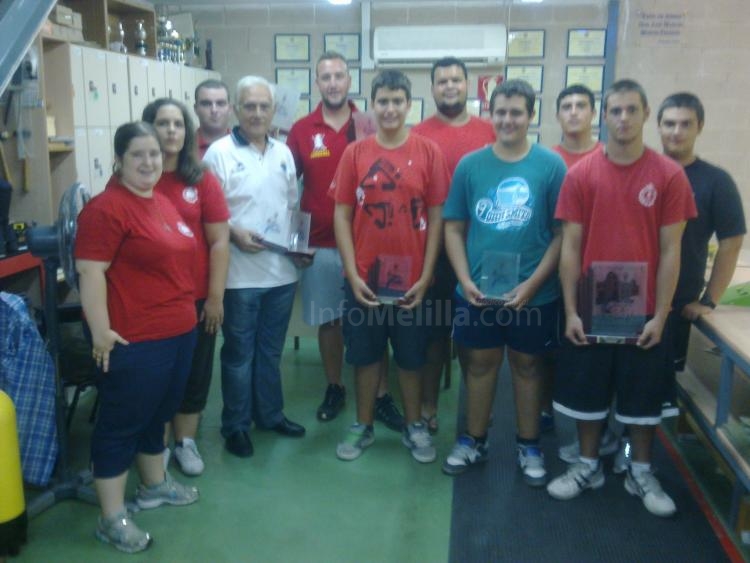 Insatantánea de la entrega de trofeos