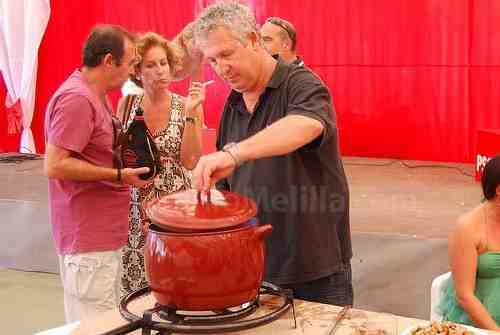 'Los Jiménez', brillantes vencedores del concurso de paellas 'Juan Jaime Rutllant' de 'La Bodeguiya'