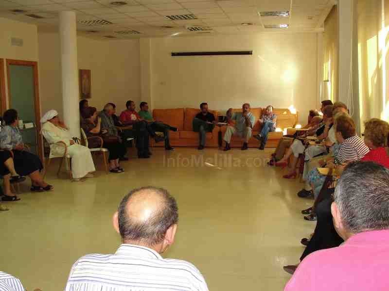 El Centro de Día del Imserso inicia el curso con una sesión de 'Café Filosófico'