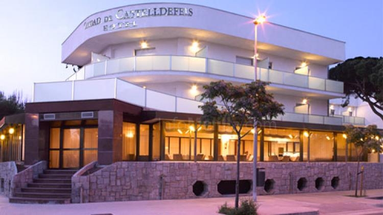 Hotel "Ciutat de Castelldefels" cuartel general de los sub 16 melillenses