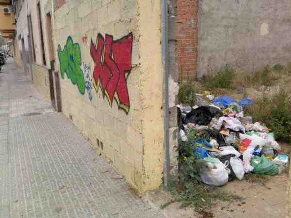 Los melillenses se pronuncian sobre los servicios de limpieza de la Ciudad