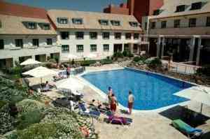 Piscina interior del "Antequera Golf"