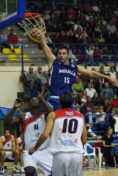 Yebra aportó 13 puntos