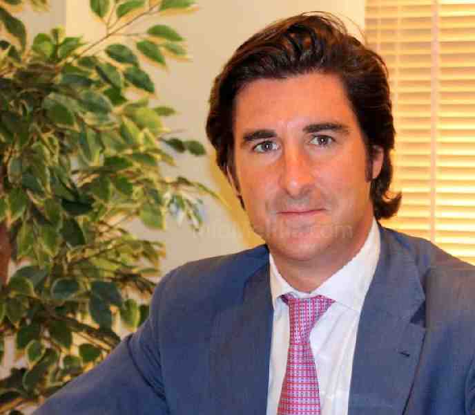 Almazán: “El sector portuario español debe prepararse para competir con los puertos de su entorno”