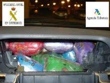 Tres detenidos en el puerto de Melilla con 138 kilos de hachís