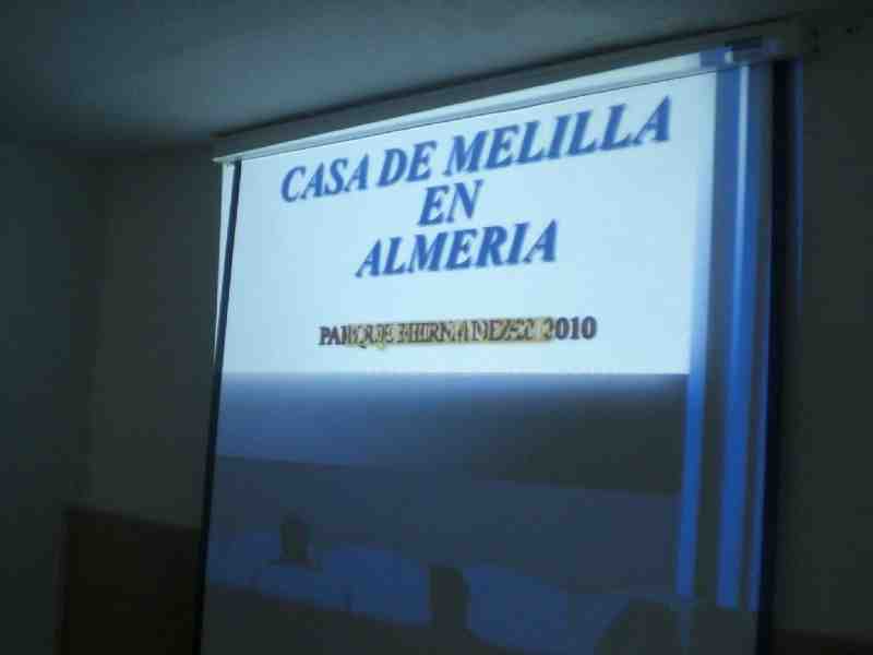 La Casa de Melilla en Almería presenta el dvd 'Parque Hernández 2010'