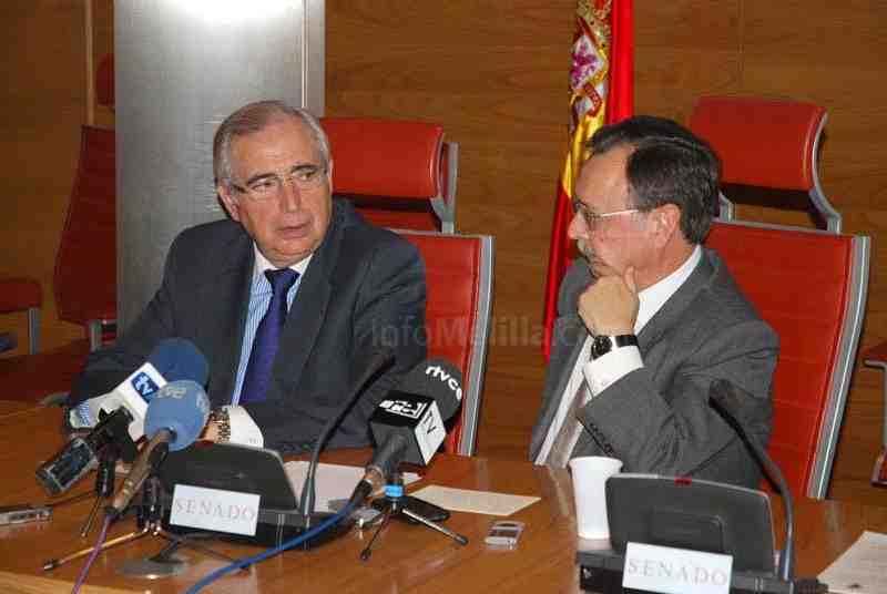 Melilla y Ceuta pedirán a Mariano Rajoy normas específicas para la gestión del suelo