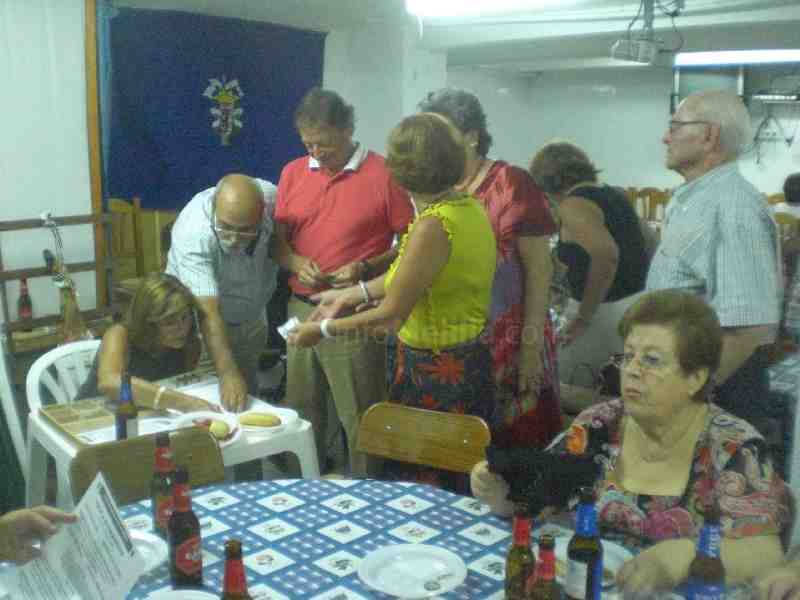 'Jamonada' en honor a la Virgen de la Victoria en la Casa de Melilla en Almería