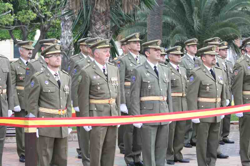 El Día de las Fuerzas Armadas se celebra con un gran despliegue de actos