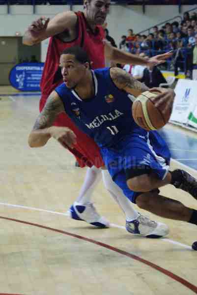 Detrick, máximo anotador del partido con 23 puntos