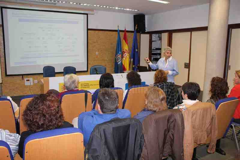 Enfermeras del INGESA participan en un curso sobre el manejo práctico de insulinoterapia