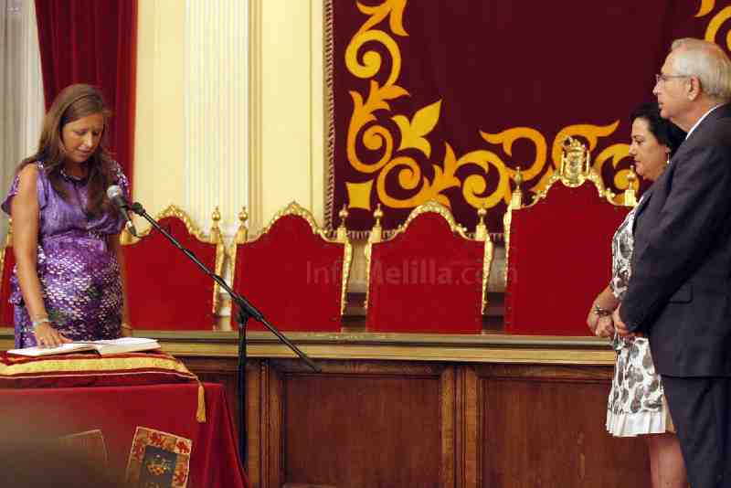 Imbroda pide lealtad, honradez, eficacia al máximo y humildad al nuevo Gobierno