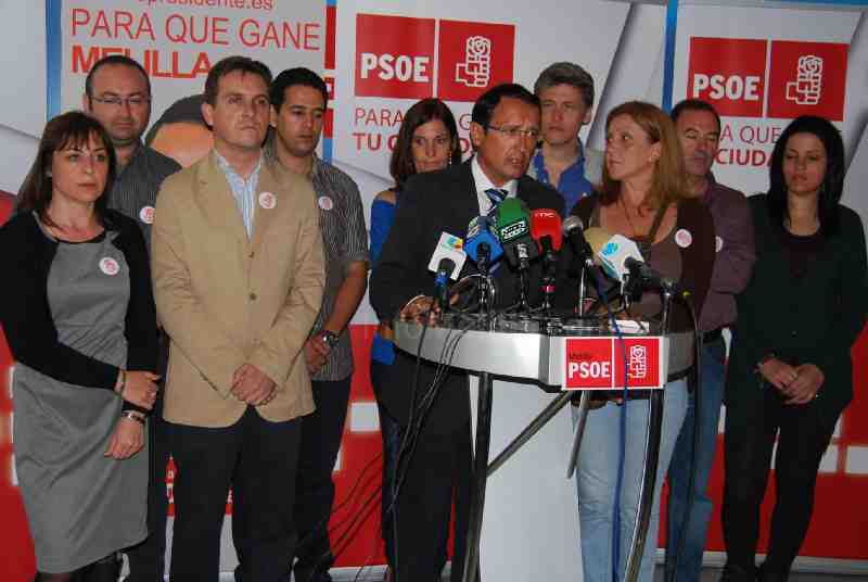 Muñoz pide a los partidos que abandonen la espiral de confrontación y realicen una campaña de propuestas