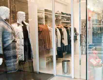 Los comercios de más de 300 metros cuadrados, con libertad para abrir en ocho días festivos