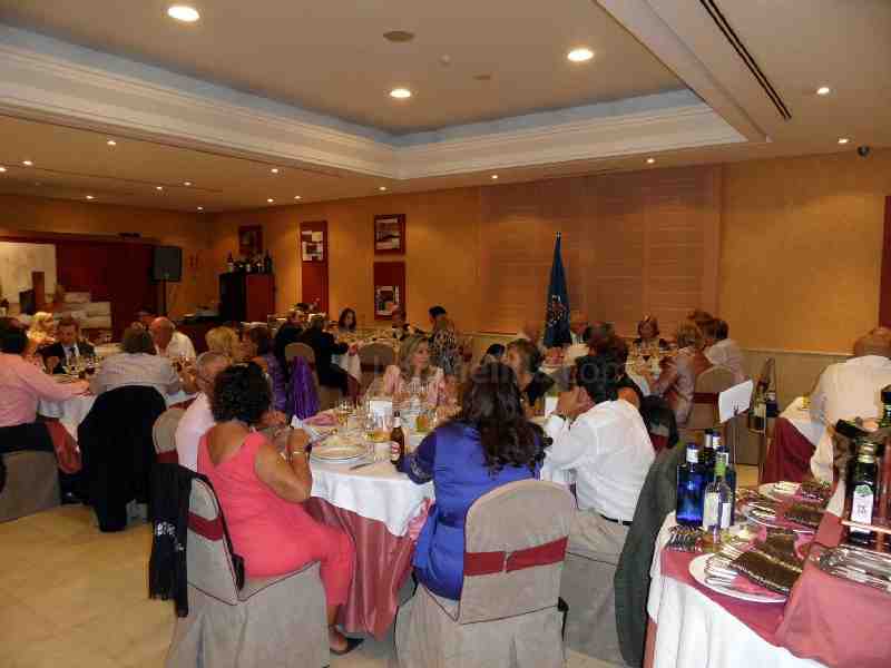 Encuentro festivo de los melillenses en la capital de España para celebrar la Virgen de la Victoria