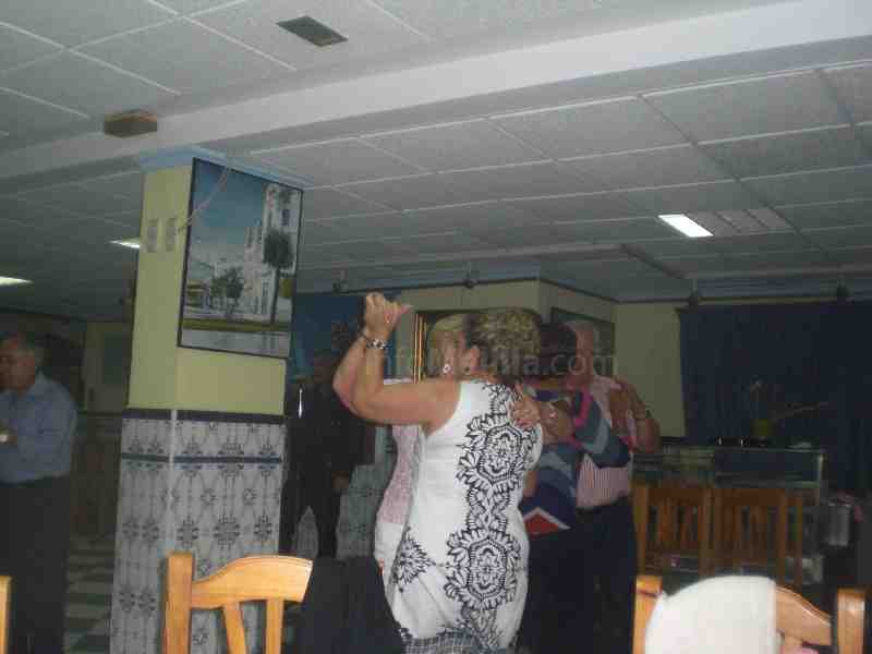 La Casa de Melilla en Almería celebra el 'Día de la Hispanidad' con una cena-baile
