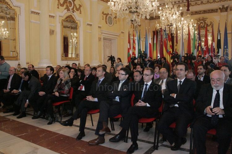 Ceuta y Melilla consensúan un documento con 12 medidas para fortalecer el desarrollo económico y social de ambas ciudades