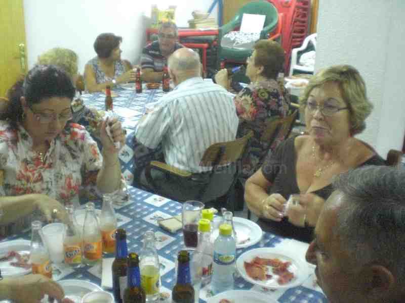 'Jamonada' en honor a la Virgen de la Victoria en la Casa de Melilla en Almería