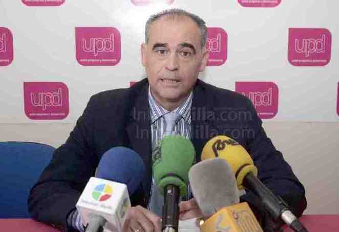 El líder local de UPyD, Emilio Guerra