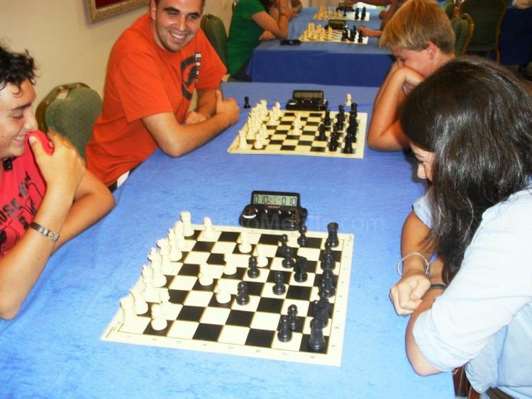 Ajedrez(Torneo Ramadán 2011): El Aouni Rachid lidera la clasificación tras la segunda jornada