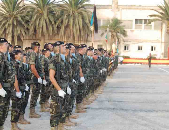 Guerra considera que el Estado cometería un 'grave error' vendiendo el cuartel de Caballería