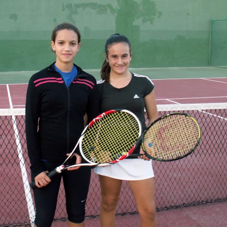 Belén Calero e Hind Diouri, como finalistas en féminas