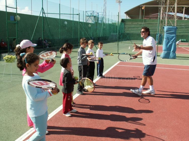 El próximo Sábado se reanuda la actividad en la Escuela de Tenis del Álvarez Claro