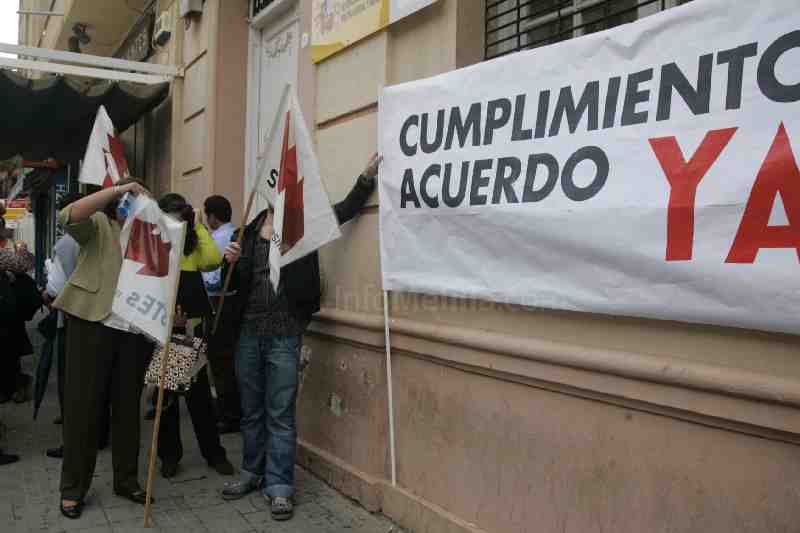 Los sindicatos se quejan de “la mentira y el desprecio” por parte del Ministerio de Educación
