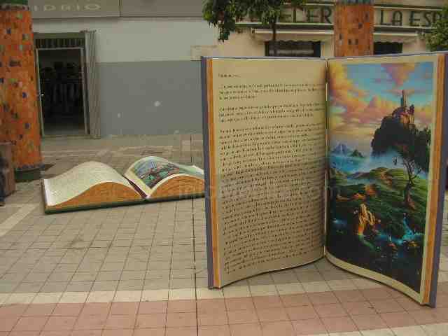 La XXIV Semana del Libro se celebra con teatro, exposiciones y foros de literatura para todos los públicos
