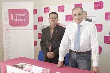 Guerra (dcha.), junto a su número dos, Emilio Folgar (izda.)