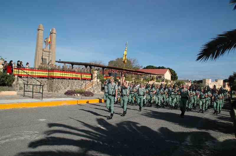 Enrique Tovar sustituye a Carlos Suárez al mando del Tercio Gran Capitán I de la Legión