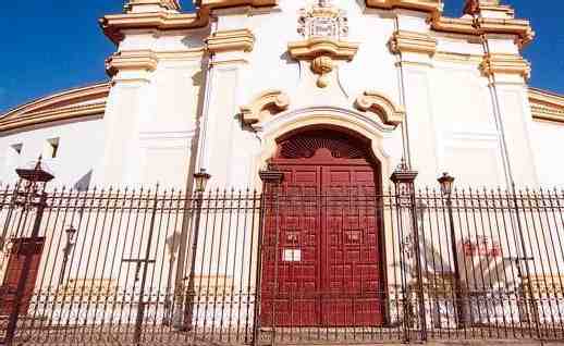 Melilla estudia techar la Mezquita del Toreo para ampliar sus posibilidades