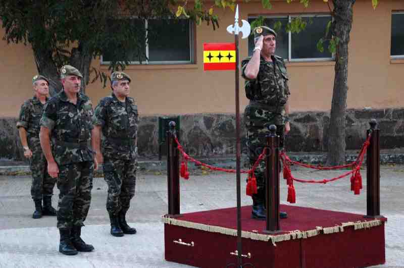 El teniente general jefe de la Fuerza Terrestre concluye su visita a Melilla