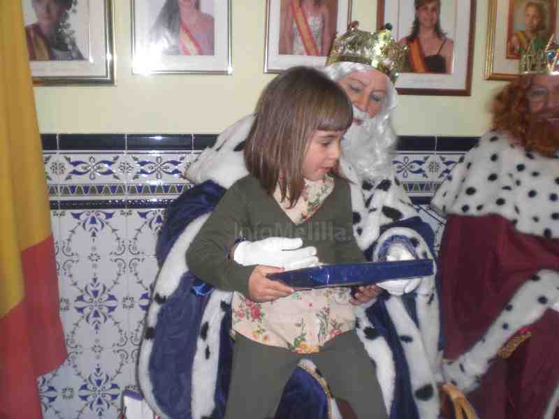 Feliz y emotiva Fiesta de Reyes Magos en la Casa de Melilla en Almería