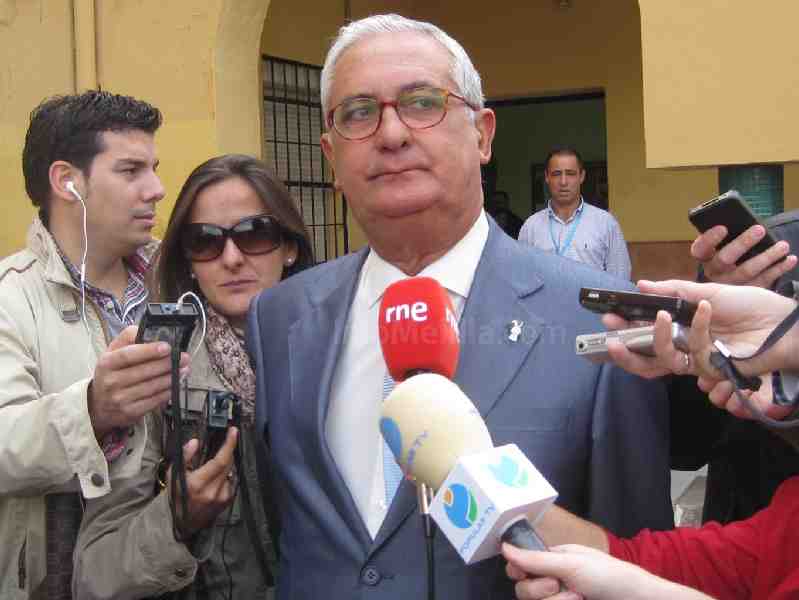 Gutiérrez confía en que estas elecciones supongan la reafirmación de la Democracia Parlamentaria frente a "determinados movimientos"
