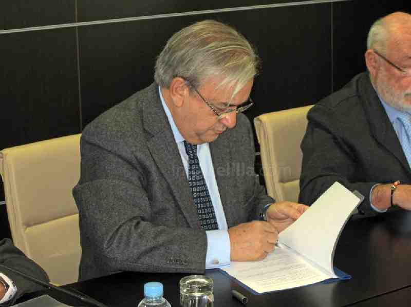 El presidente de la Autoridad Portuaria de Melilla, Arturo Esteban