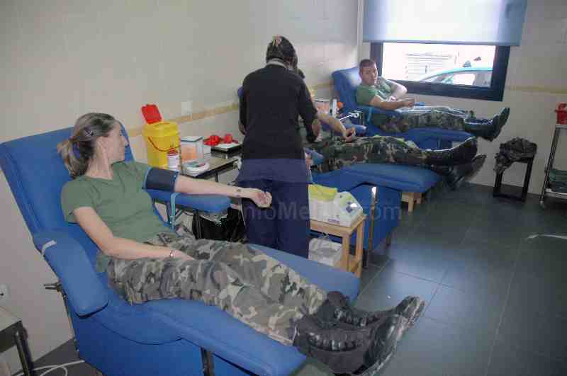 Militares melillenses colaboran con el Banco de Sangre de la Ciudad Autónoma