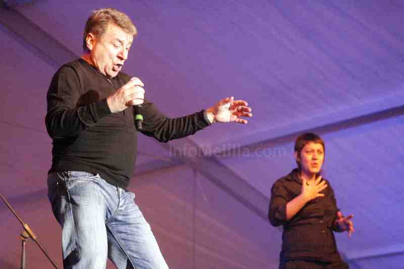 Arranca el Carnaval 2011 con gran animación en las carpas de la Multifuncional de San Lorenzo