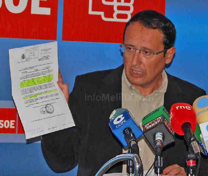 Dionisio Muñoz muestra la resolución de la JEC