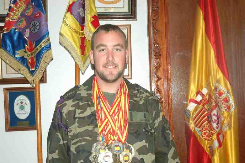 Santi Montes, un soldado melillense que destaca en el ámbito del tiro internacional