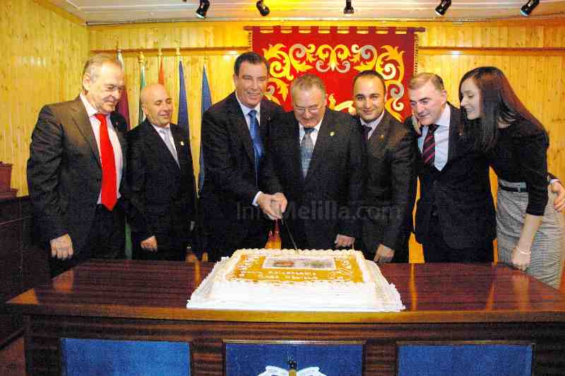La Casa de Melilla en Málaga celebra su XXXIX cumpleaños en un ambiente de gala