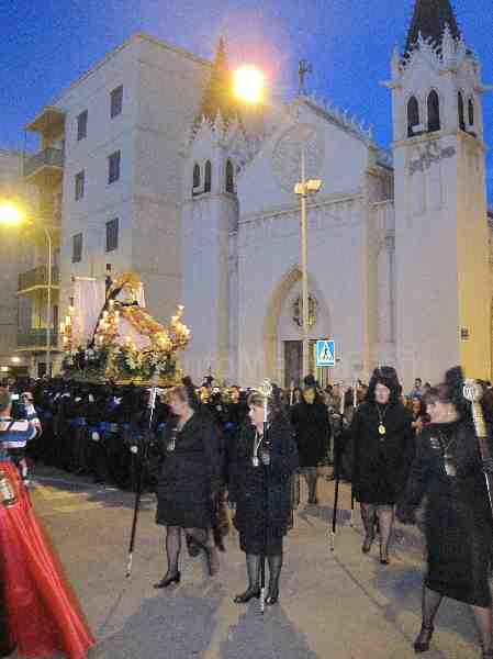 'La Piedad' recorre las calles de Melilla con Su Hijo yacente