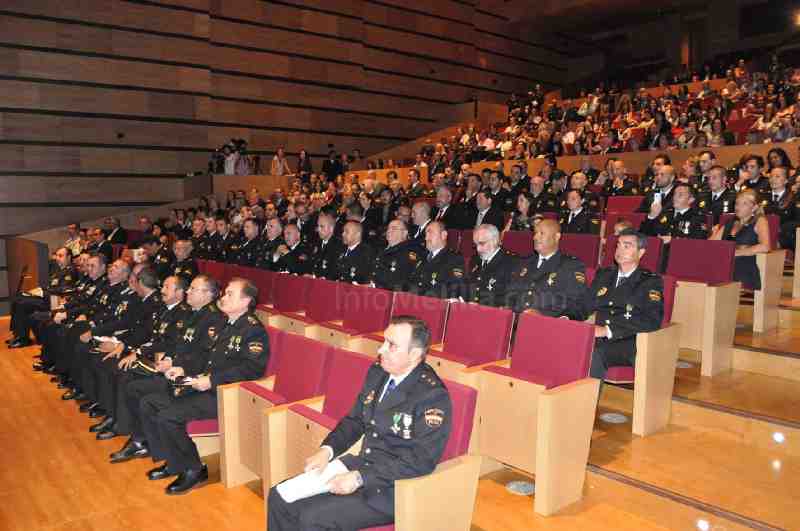 La Policía Nacional celebra su día por todo lo alto
