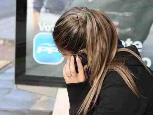 El ocho por ciento de los universitarios españoles sufre nomofobia, un miedo irracional a no llevar encima el teléfono móvil