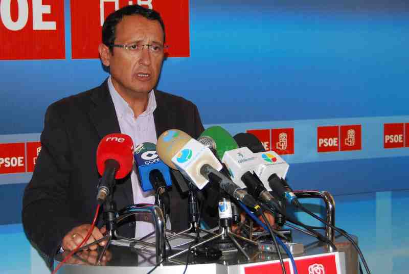 El secretario general del PSOE local, Dionisio Muñoz