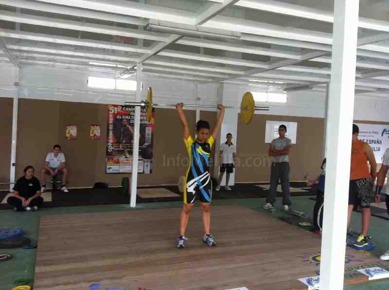 Entrenado en el gimnasio federativo
