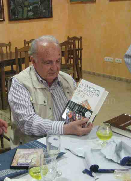 Julián Torralba Tenllado, agasajado por la Casa de Melilla en Málaga